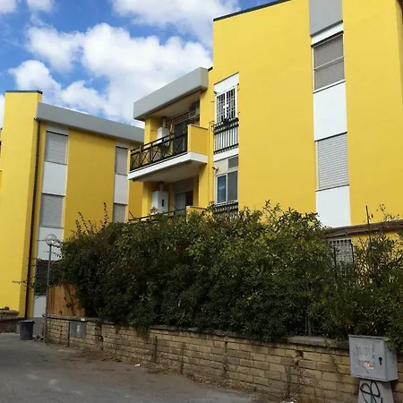 Monolocale A 600 Mt Dal Mare-centro 公寓 *